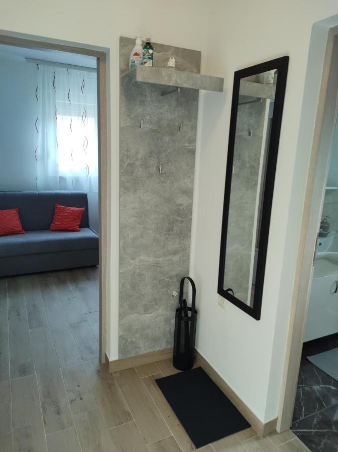 Happy Apartment Karlovac Exterior photo