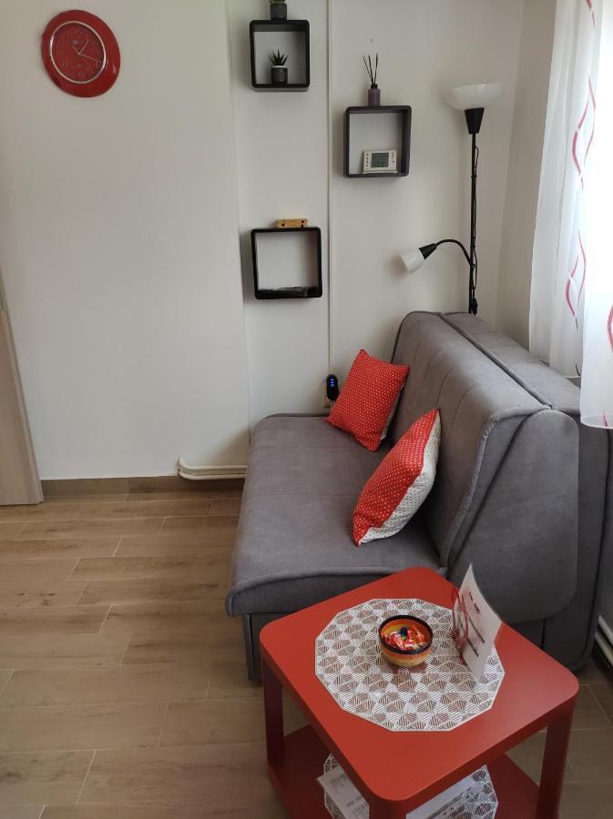Happy Apartment Karlovac Exterior photo